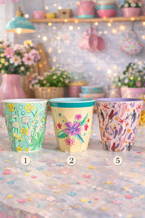 🇩🇰 Rice Becher Medium hell Blumen