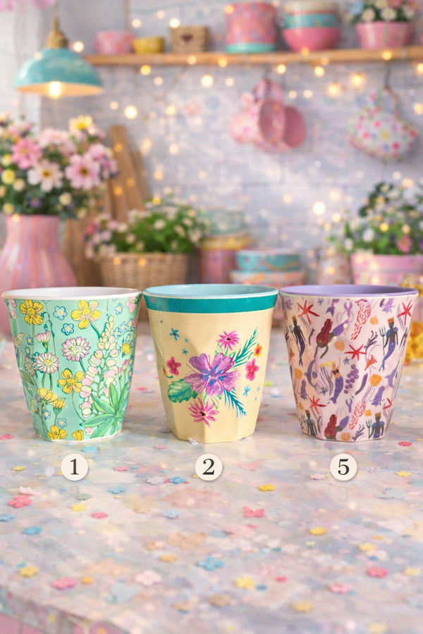 🇩🇰 Rice Becher Medium hell Blumen