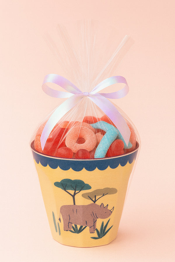 Naschi-Becher – gefüllt & bereit zum Verlieben Naßhorn