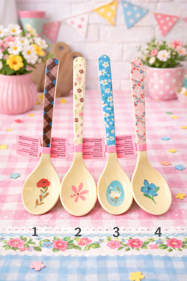 🇩🇰 Rice Melamin-Löffel mit floralem Muster – einzeln erhältlich