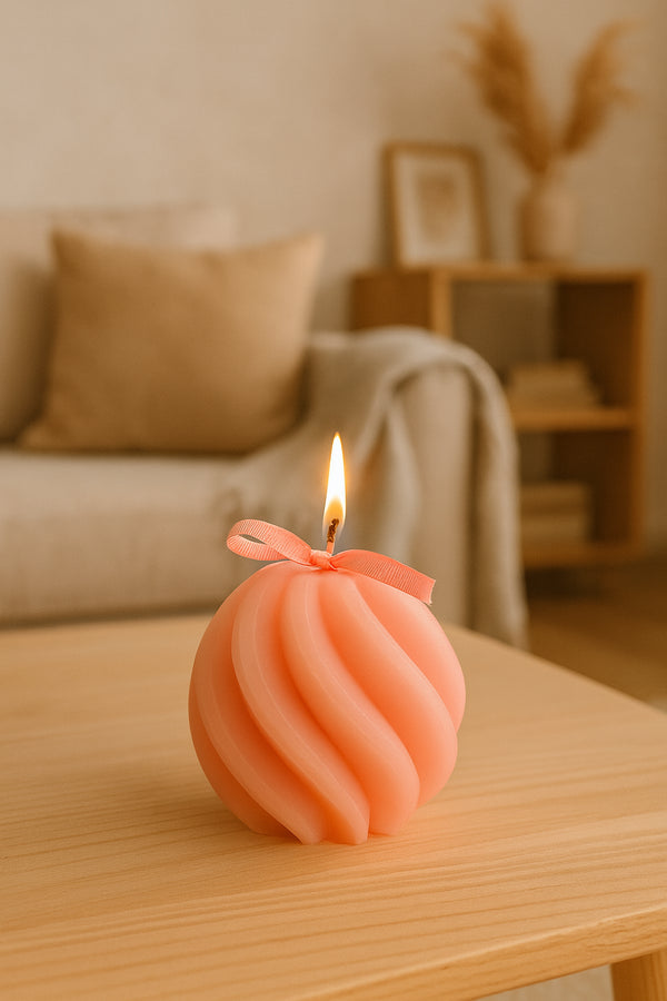 🕯️ Spiral-Kerze – Handmade Deko-Kerze Apriko