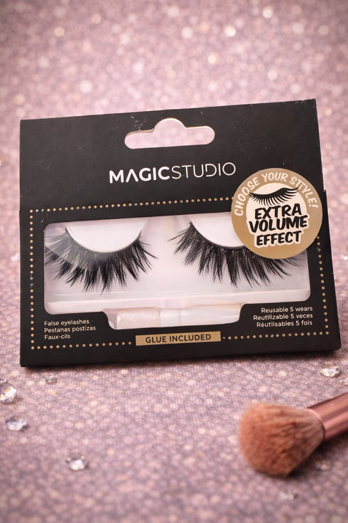 ✨ MAGICSTUDIO – False Eyelashes mit Extra Volume Effect ✨