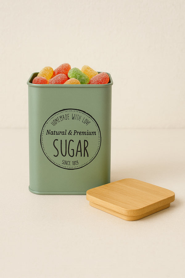 🪴 Vintage-Dose
Sugar
mit Kaliber-Naschi-Füllung (200g)