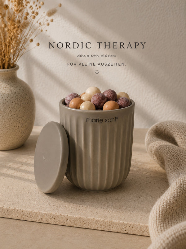 Nordic Therapy Vorratsdose inkl. Scandi Candies Marie Sohl