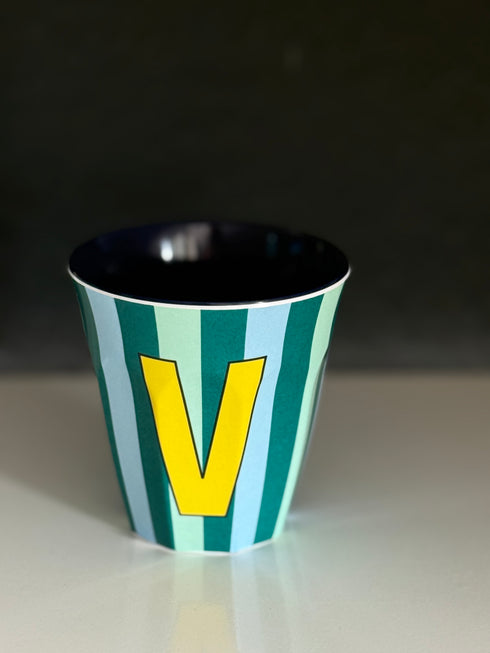 🇩🇰 Rice Becher Medium “V”