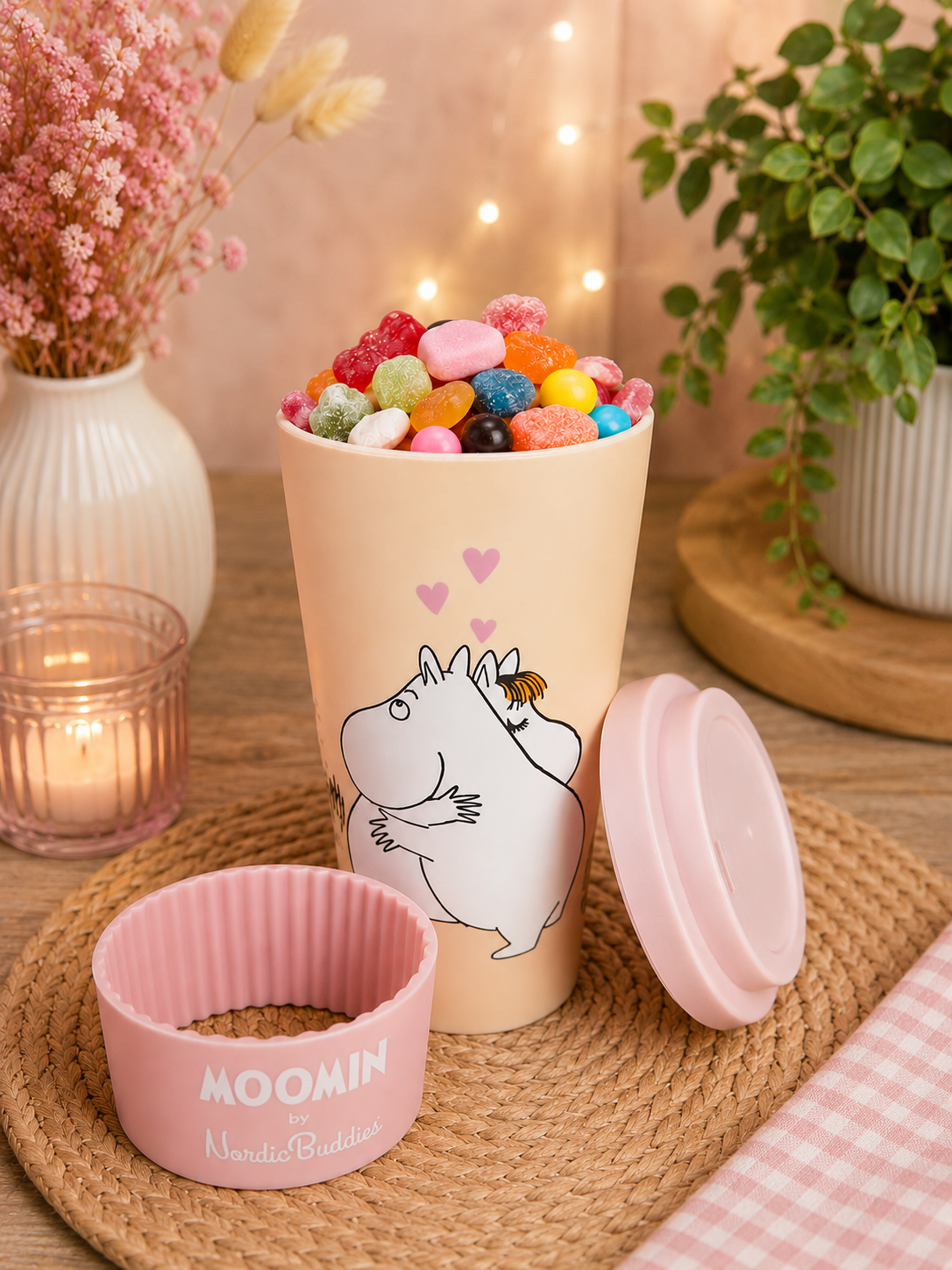 Nordic Buddies Moomin Coffee Cup mit Candyfüllung